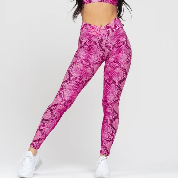 Licifit matching pink boa set - Picture 5 of 7